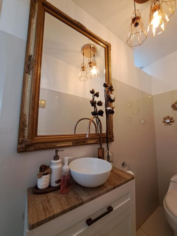 Casa Ramos Salamanca - Airport Pick Up And Drop Off Service - Homestay Ліма Екстер'єр фото